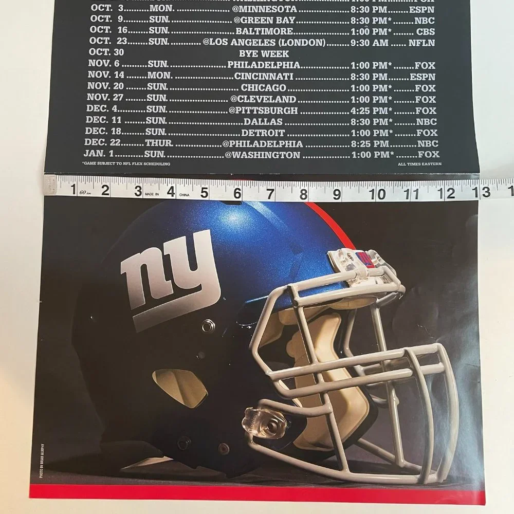 RARE 2016 New York Giants NFL Rally Pack Scarf Magnet Poster NWOT